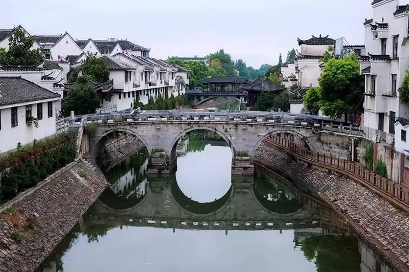 《王牌对王牌》第八季收官，盘点本季表现最好的十位飞行嘉宾